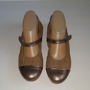 Sabrinas Mary Jane Cap Toe Flats